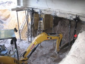 Linson Court Site Assessment and Petroleum Recovery